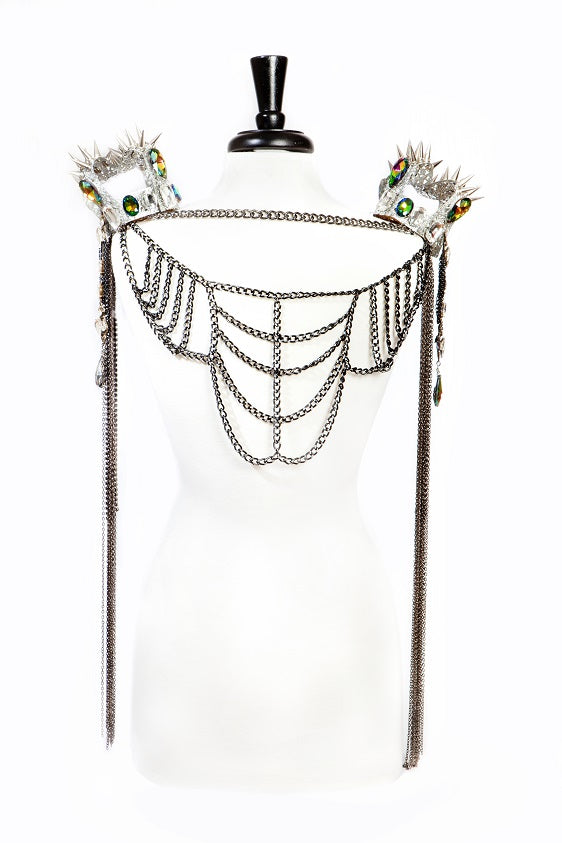 Crowned Shoulder Piece image 2